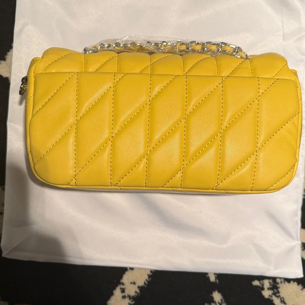 Coach Quilted Tabby 26 BRAND NEW - Picture 4 of 7